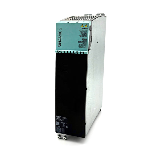6SL3120-1TE23-0AA3 SINAMICS S120 Single Motor-Module Eingang: DC 600V Ausgang: 3AC 400V, 30A Bauform: booksize interne Luftkühlung optimierte Pulsmuster und Unterstützung der extended Safety integrated Funktionen inkl. DRIVE-CLiQ Leitung