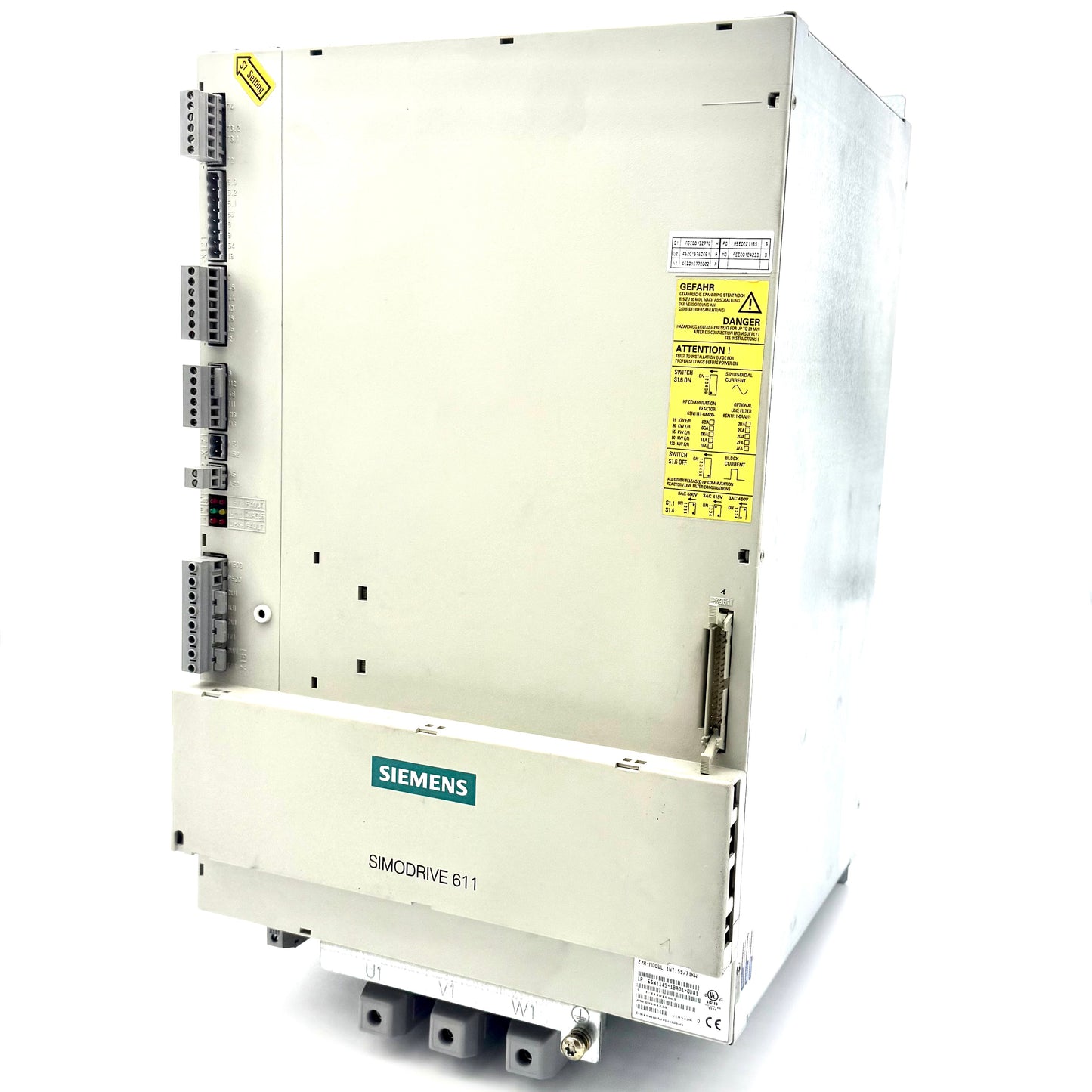 6SN1145-1BA01-0DA1 SIMODRIVE 611 Ein-/Rückspeisemodul, 55/71kW geregelt; interne Entwärmung Netzschütz mit Öffnerkontak
