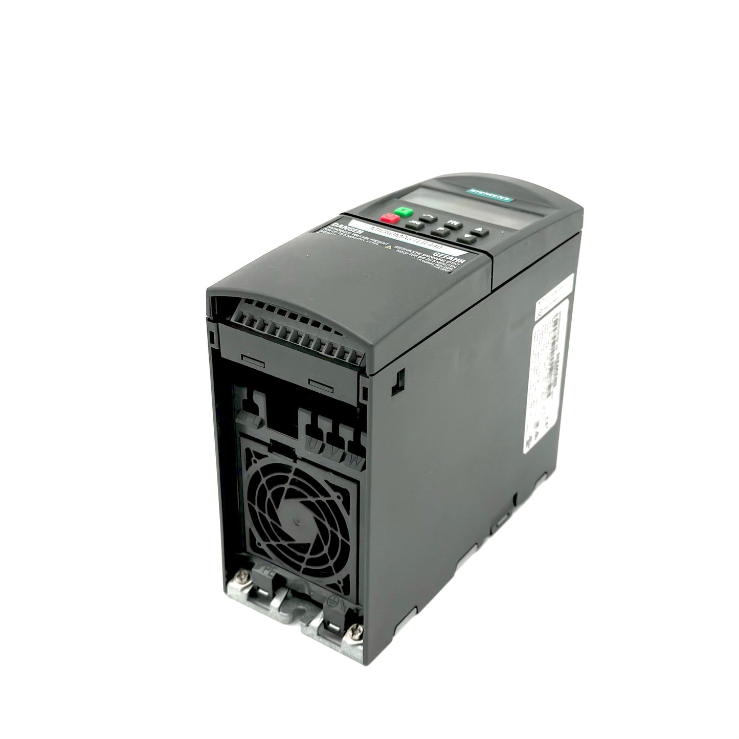 6SE6440-2AB17-5AA1 + SE6400-0BO00-0AA1 MICROMASTER 440 EINGEBAUTEM KLASSE A FILTER 1AC200-240V