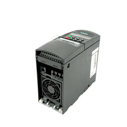 6SE6440-2AB17-5AA1 + SE6400-0BO00-0AA1 MICROMASTER 440 EINGEBAUTEM KLASSE A FILTER 1AC200-240V