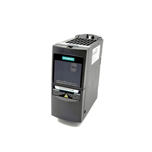6SE6440-2AB17-5AA1  MICROMASTER 440 EINGEBAUTEM KLASSE A FILTER 1AC200-240V +10/-10% 47-63HZ KONSTANTMOMENT 0,75 KW UEBERLAST 150% 60S, 200% 3S QUADRATISCHES MOMENT 0,75 KW 173 X 73 X 149 (H X B X T)