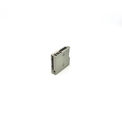 6FC5111-0CA02-0AA2 DMP-Modul SINUMERIK 840C/840CE/840D/840DE elektr. Baugruppe für CNC DMP-kompakt 16A 16 Ausg. DC 24V/0,5A potentialgetrennt, KURZSCHLF. mit integr. Freilaufdioden